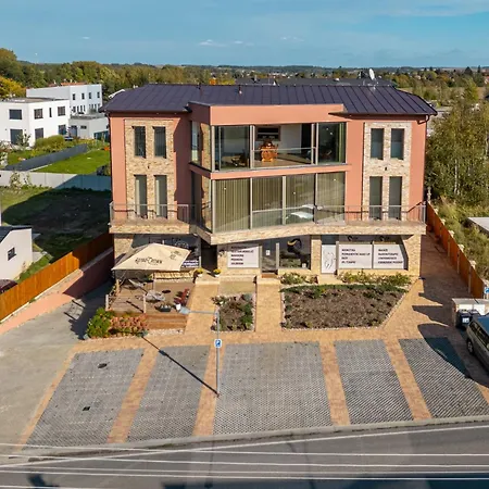Laskara Garden By Prague Forest - Free Parking - Dog Friendly - Remote Work Friendly Nové Jirny